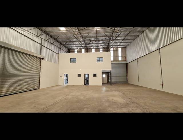 350M² WAREHOUSE TO LET IN WYCHWOOD